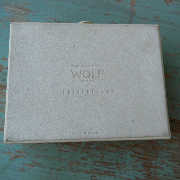 Wolf Designs for Pottery Barn BEIGE Travel Jewelry Box - Picture 7 of 10